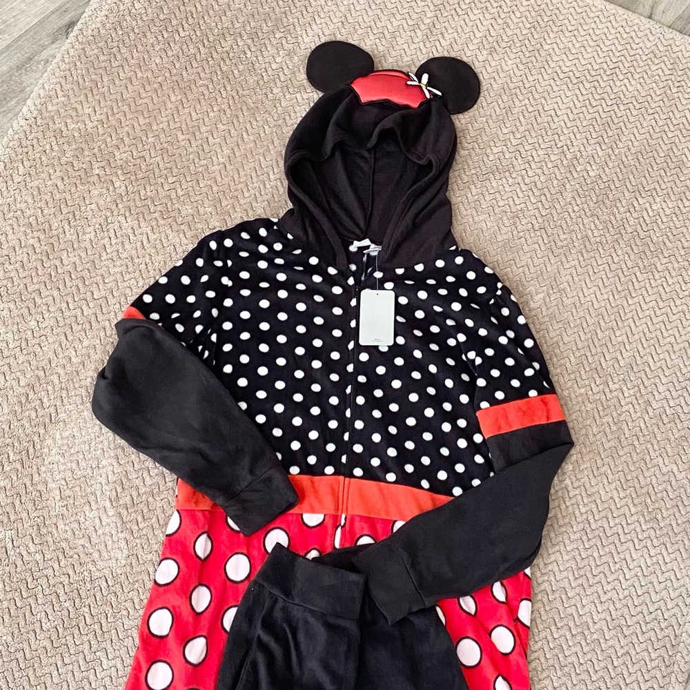 NWT. DISNEY | Minnie Mouse Pajama Onesie Sz XL